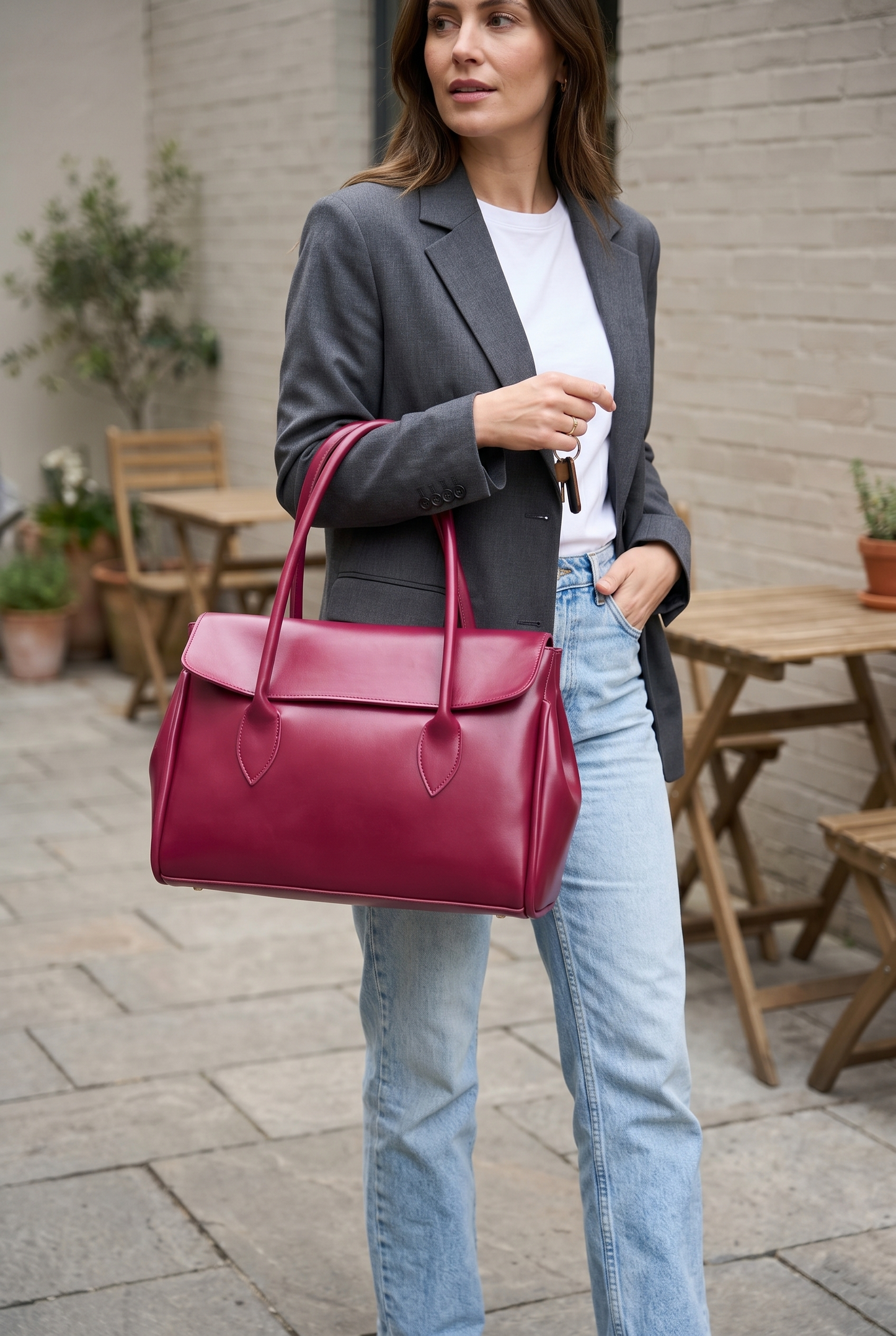 Aveline Carryall