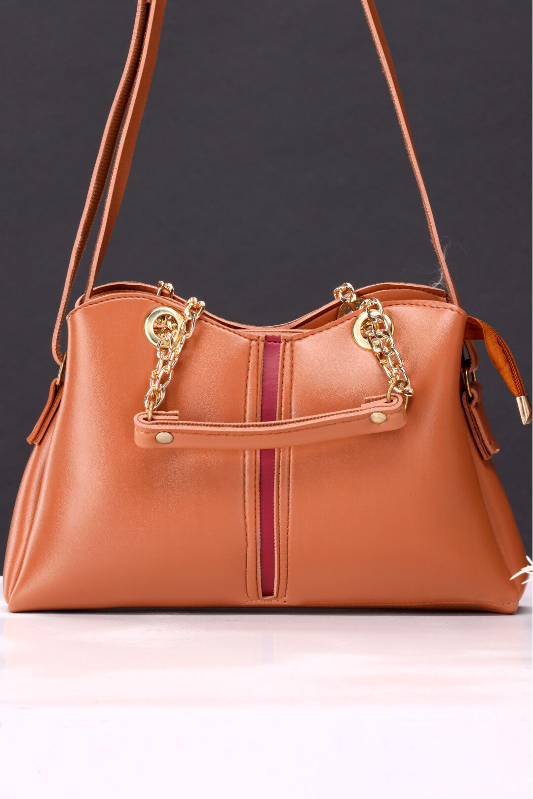 Sleek & Switch - Crossbody & Shoulder Bag