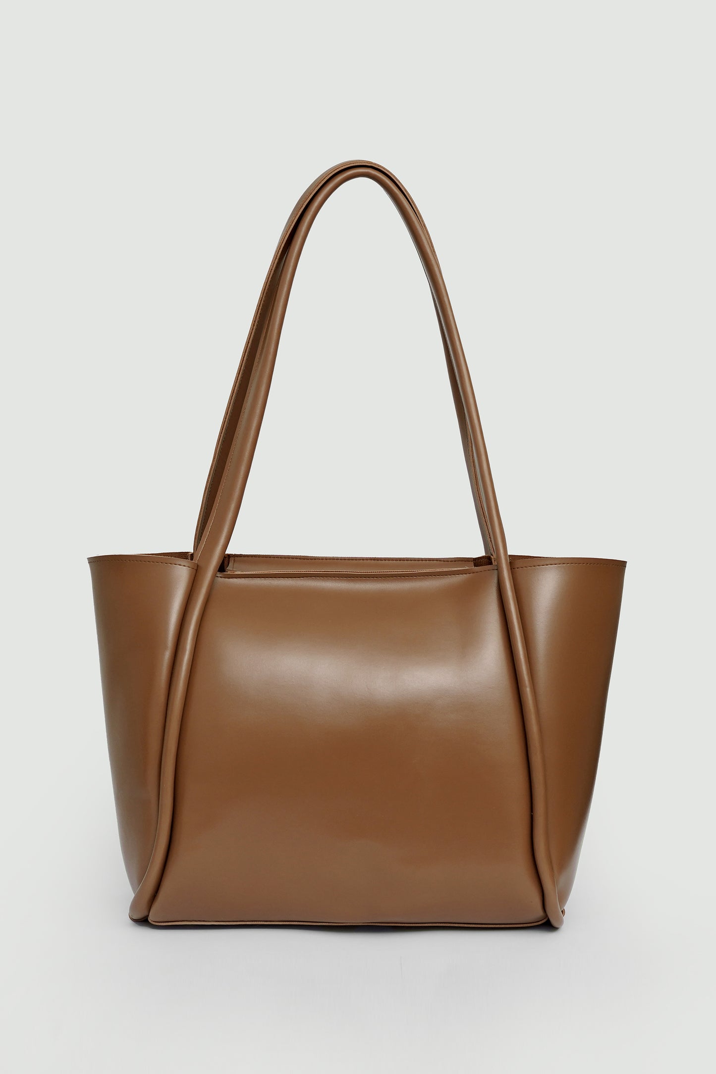 Veyra Tote