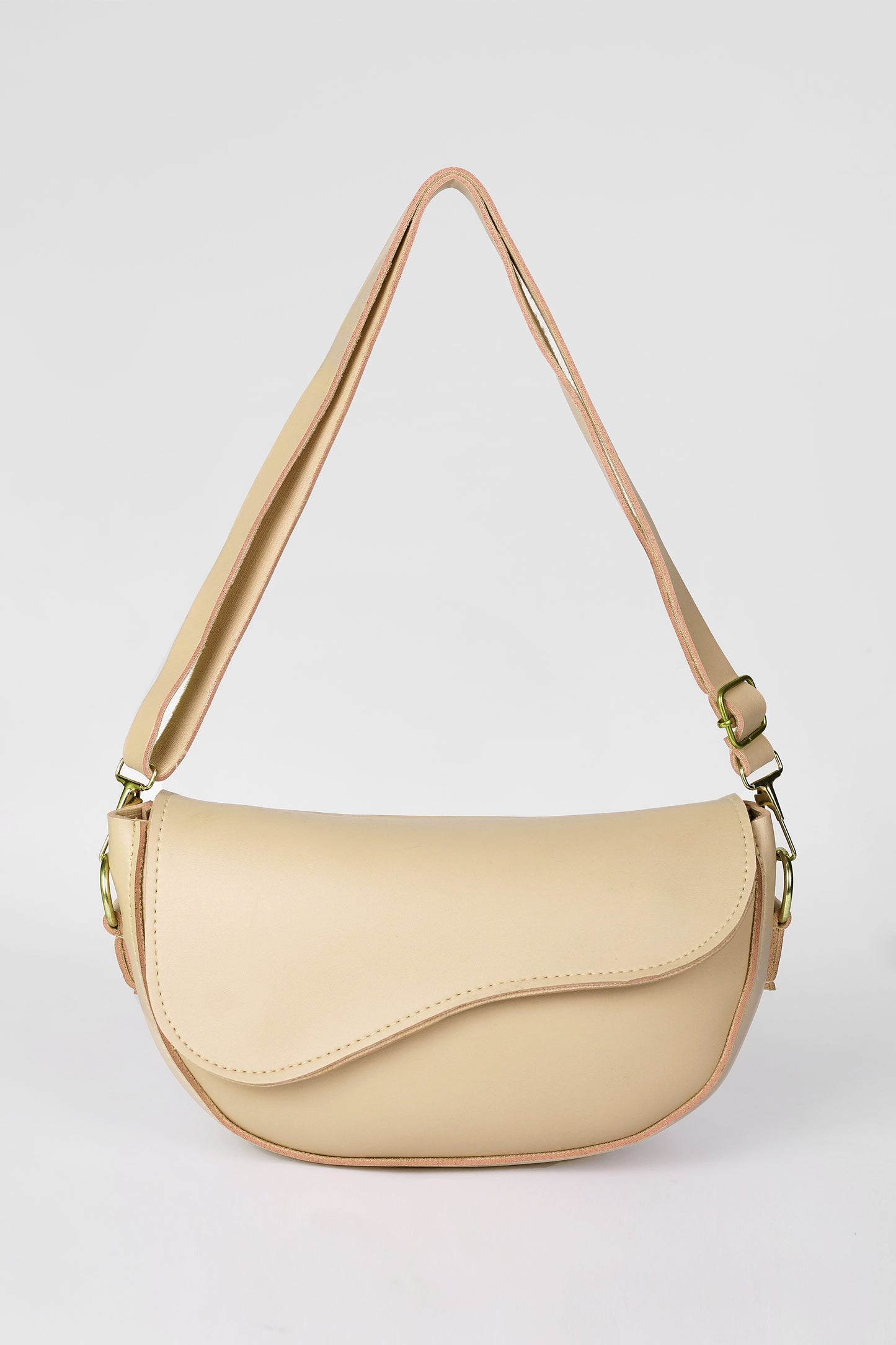 Crescent Carryall