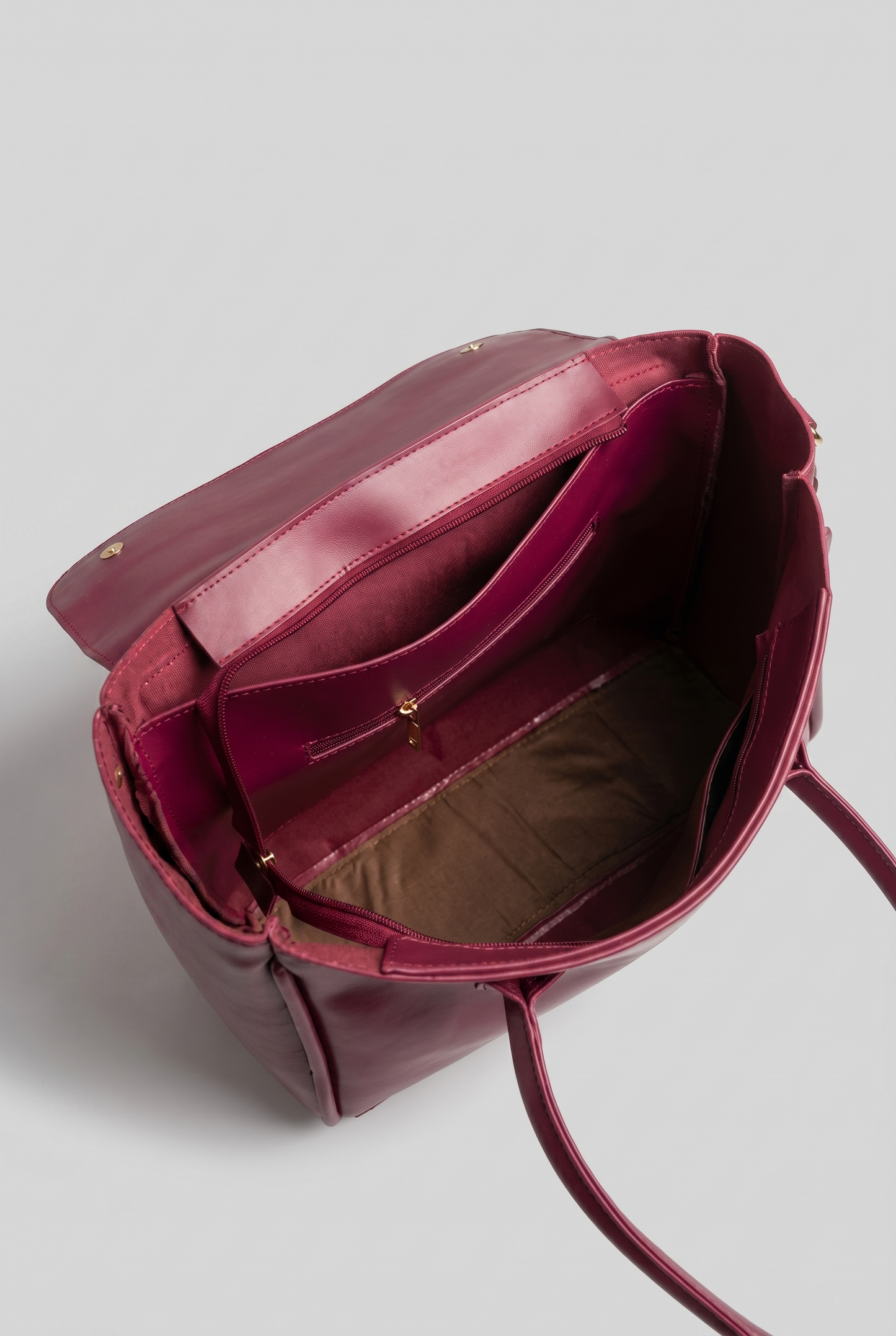 Aveline Carryall