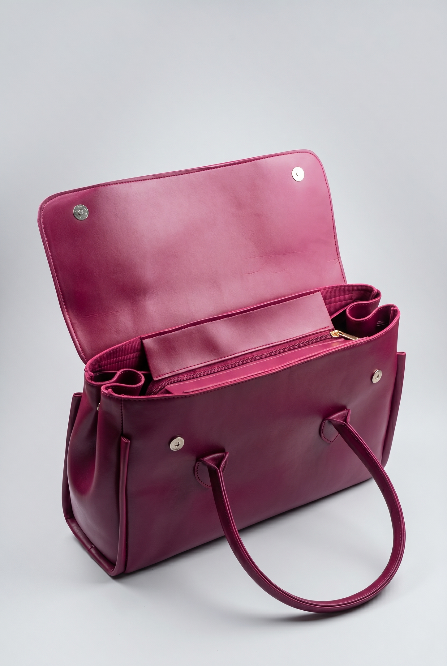 Aveline Carryall