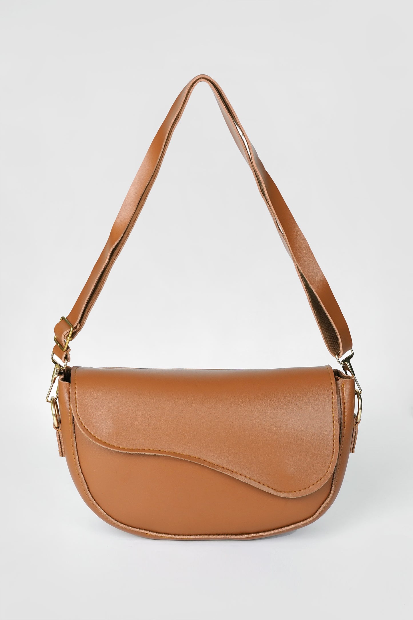 Crescent Carryall